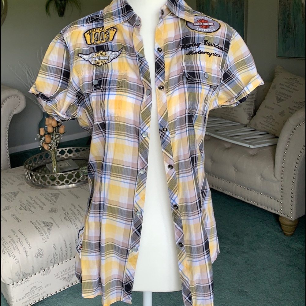 Ladies Harley Davidson button up yellow shirt